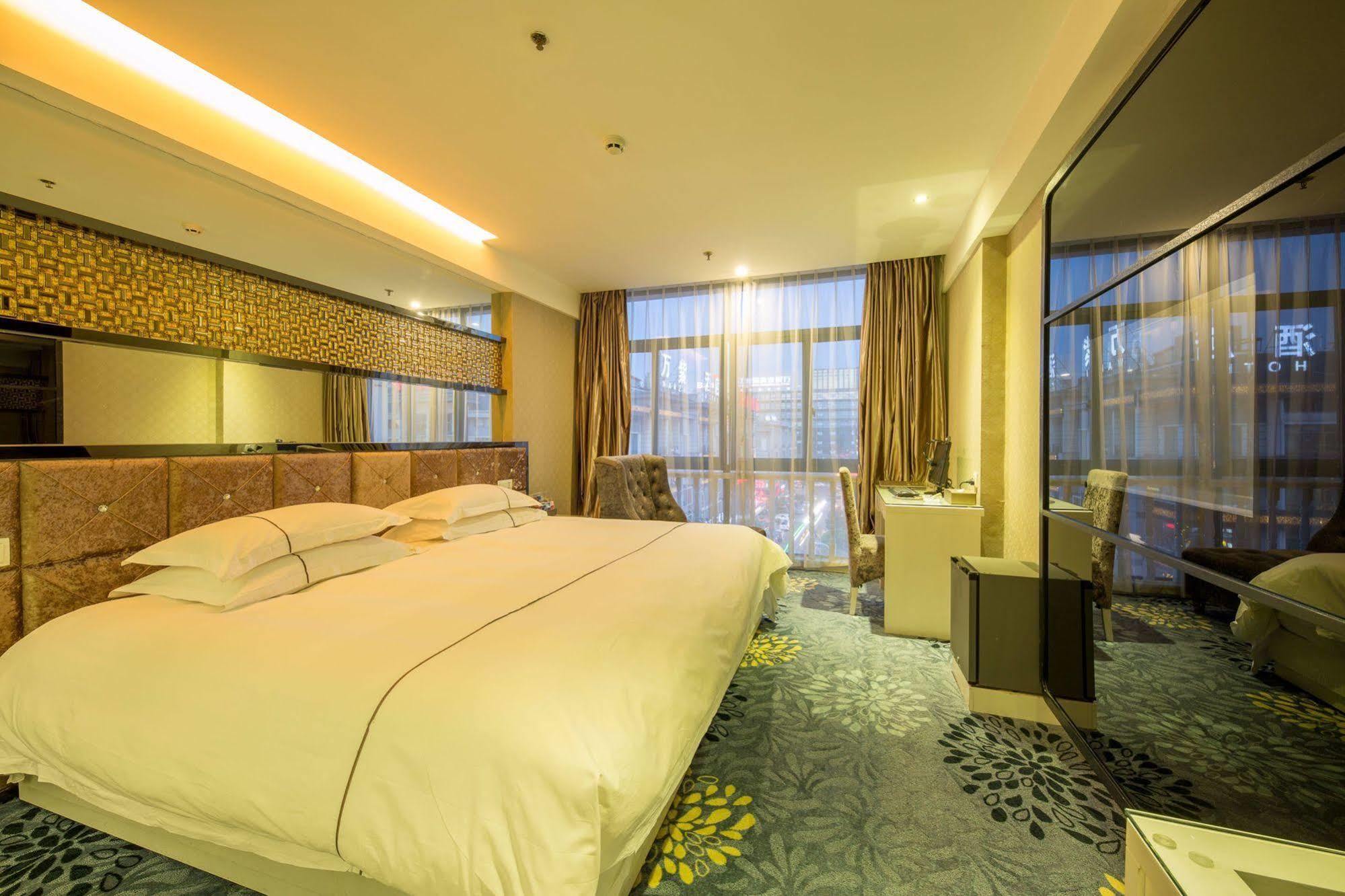 Lvgu Hotel Yiwu  Dış mekan fotoğraf