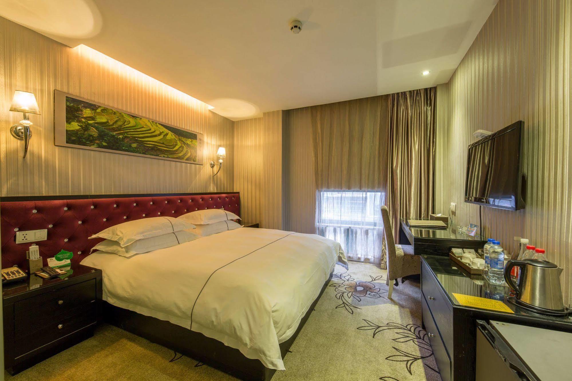 Lvgu Hotel Yiwu  Dış mekan fotoğraf