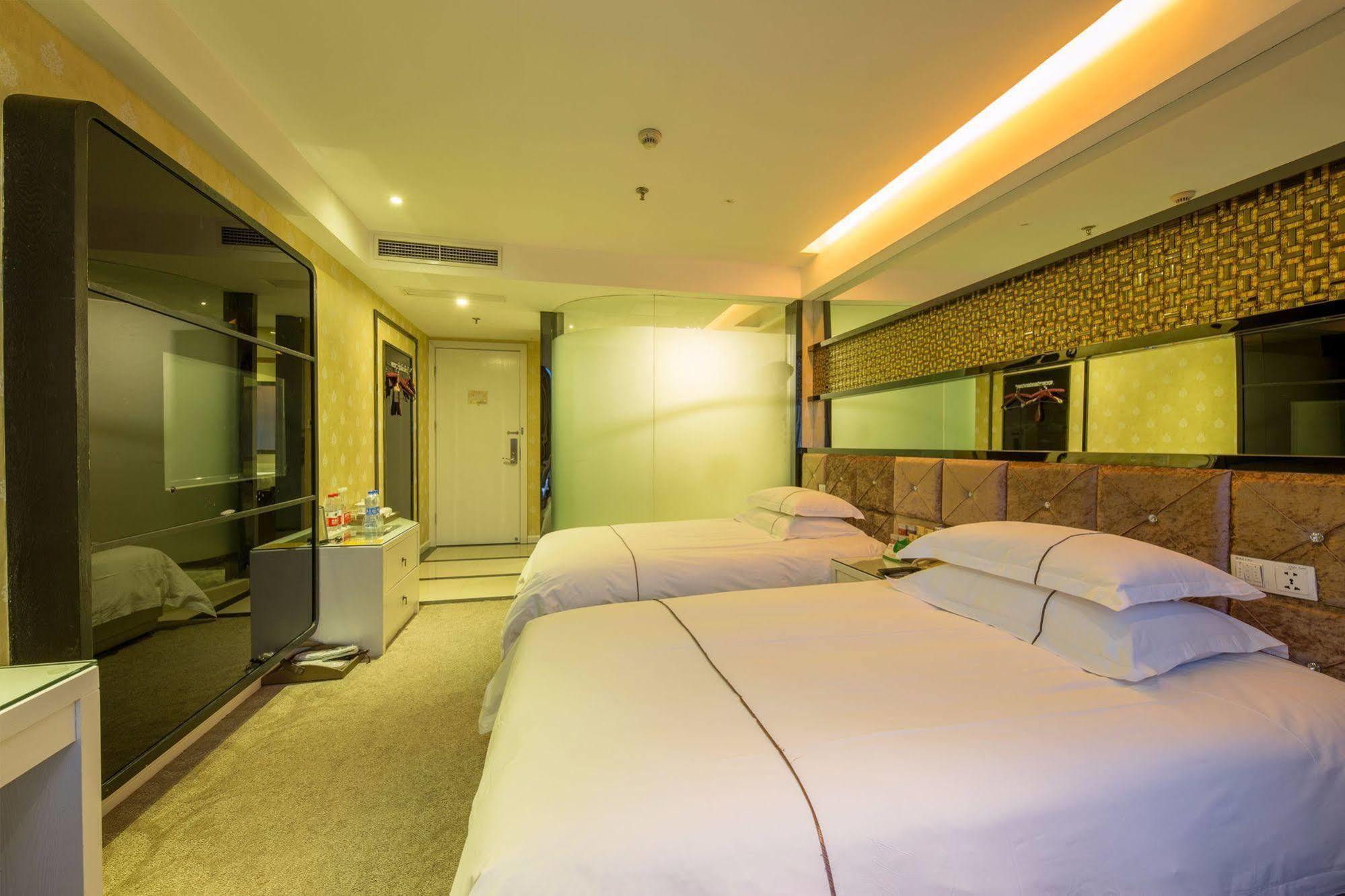 Lvgu Hotel Yiwu  Dış mekan fotoğraf